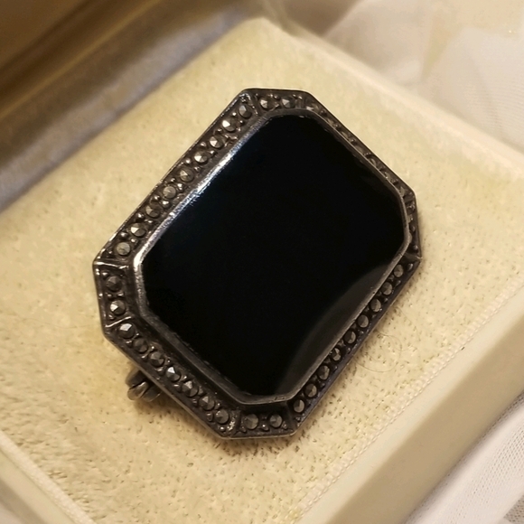 Antique Jewelry - 1930S Art Deco Sterling Marcasite Onyx Brooch